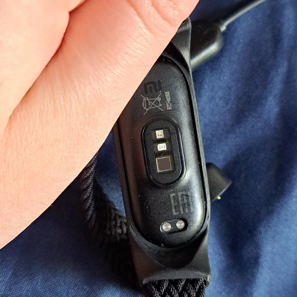 Used Mi Smart Band 6 with Black Strap